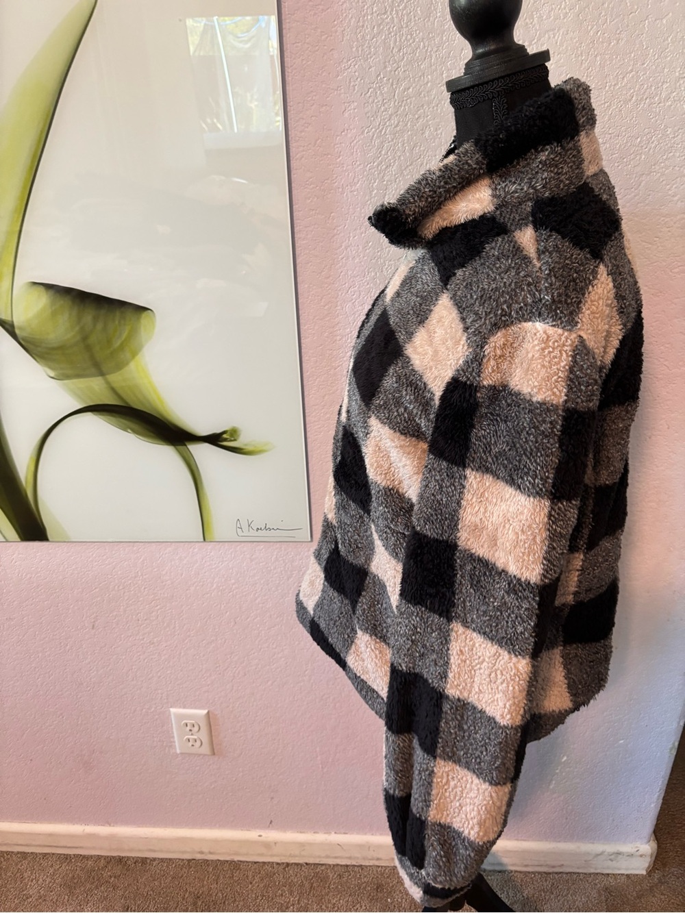 Jacket size medium - Picture 2 of 3